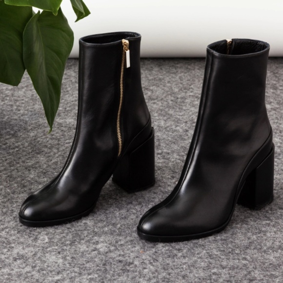 Dear Frances Spirit Boot, Black - Picture 2 of 8